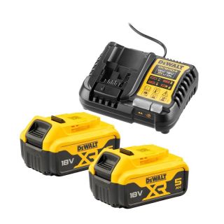 Set 2 acumulatori si incarcator Dewalt DCB1104P2